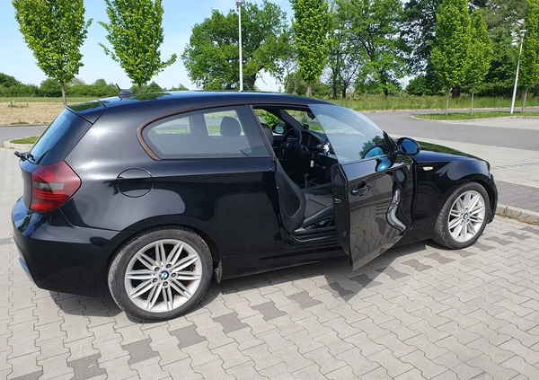 BMW Seria 1 cena 23400 przebieg: 227000, rok produkcji 2008 z Niepołomice małe 232